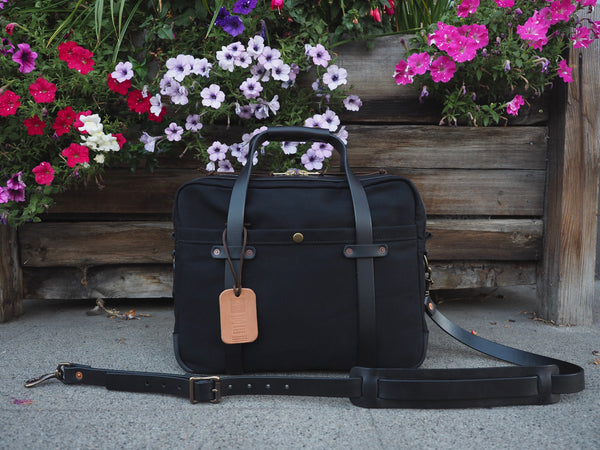 Standard Briefcase in Dry Wax Black Twill/Black Auburn Horween