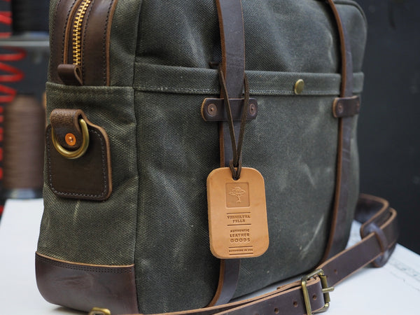Briefcase in Heavy Olive Waxed Canvas/Brown Chromexcel