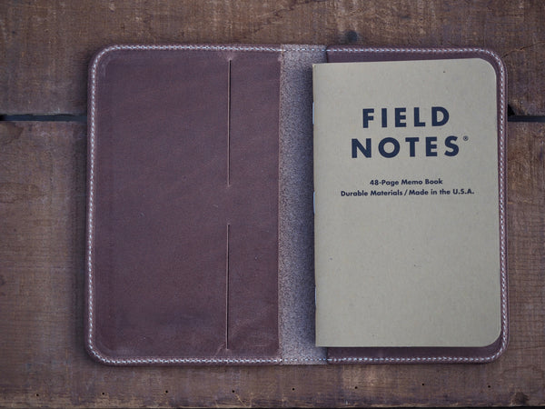 Field Notes/Passport Wallet in Natural Chromexcel