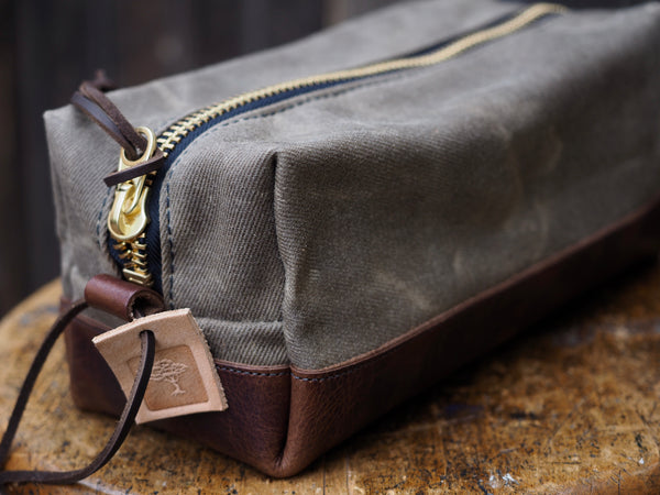 Waxed Canvas Dopp Kit in Ranger Tan